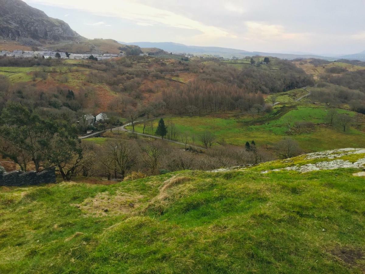 Pisgah Guesthouse Snowdonia 布莱奈费斯蒂尼奥格 外观 照片